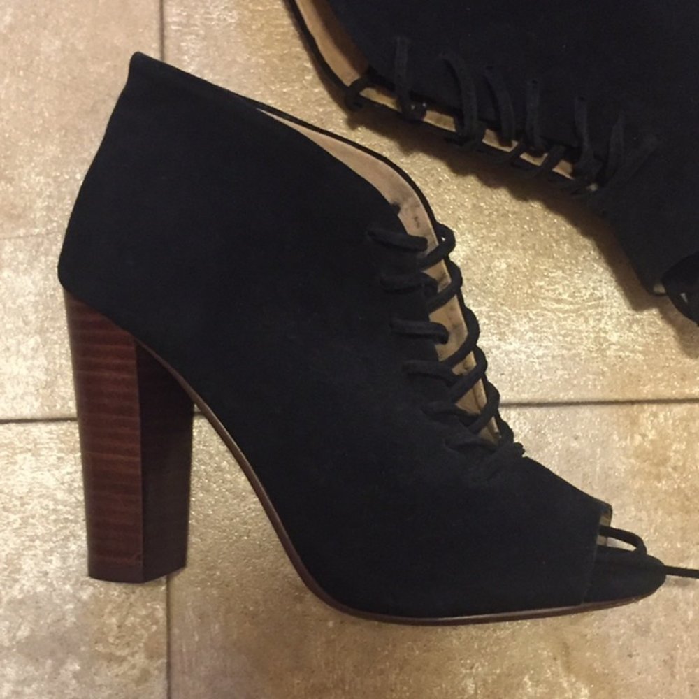 Splendid Lace Up Leather Heels Size 5.5